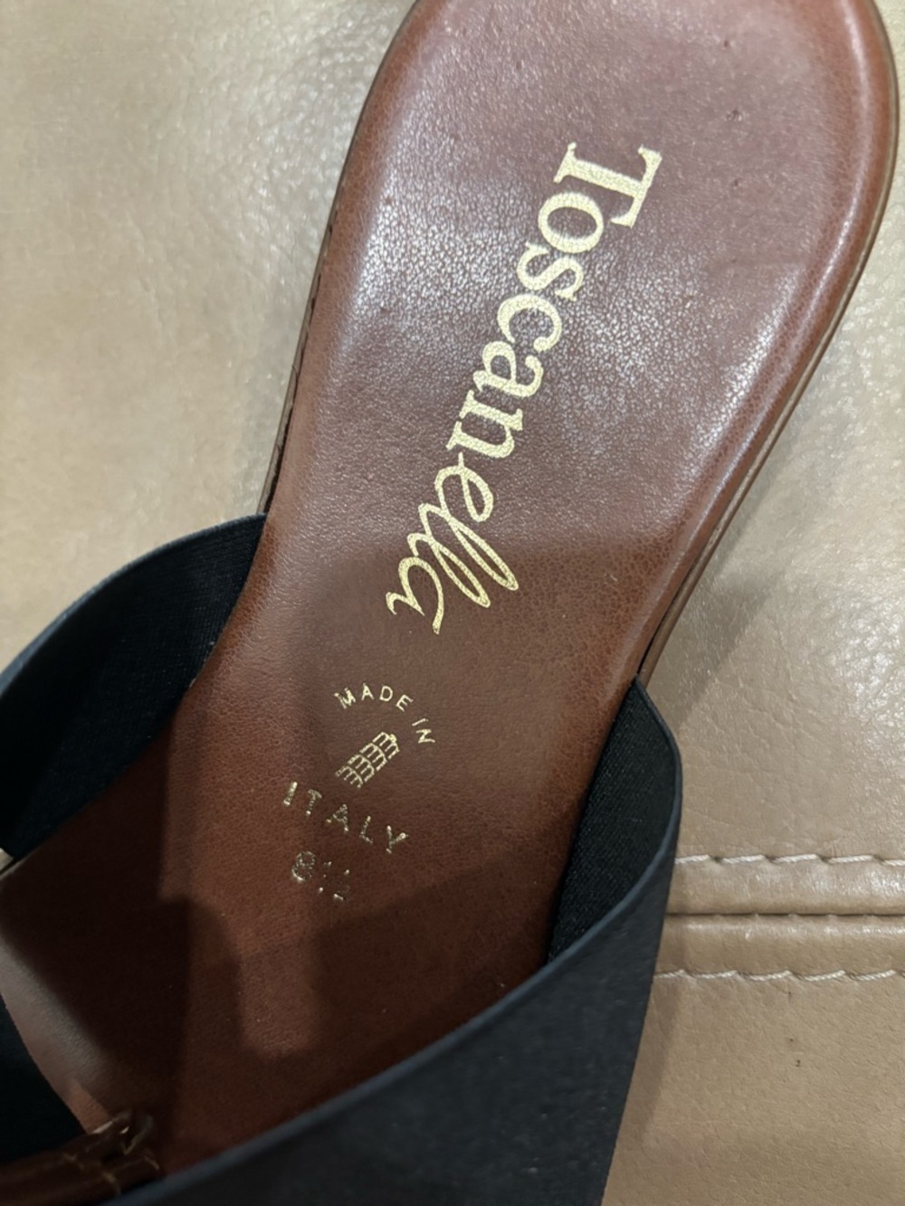 Minimalist Black and Tan Slip-On Italian sandals - Picture 5 of 5